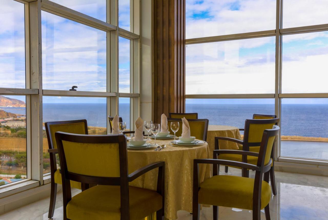Melissa Hotel Oran Bagian luar foto
