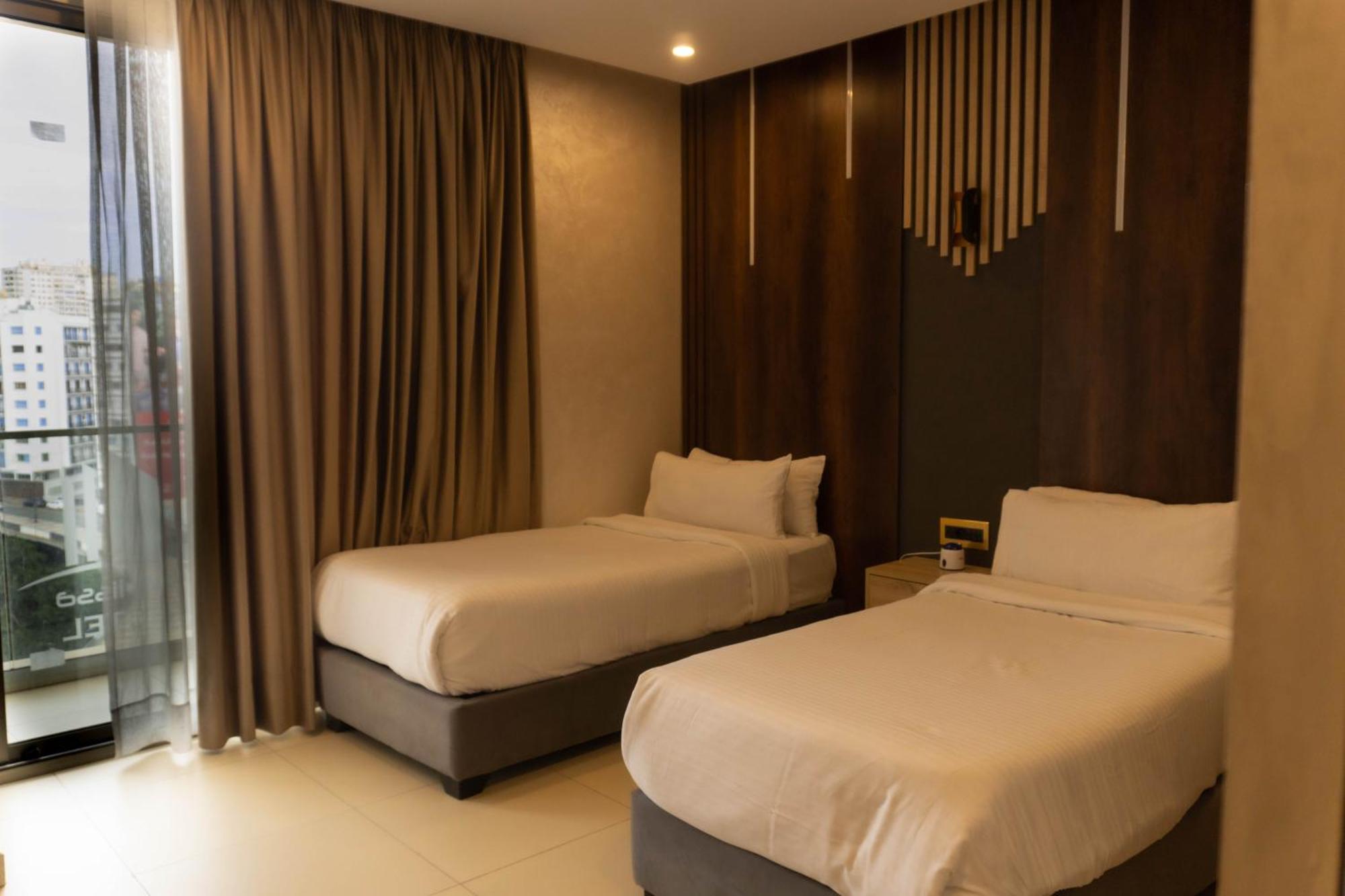 Melissa Hotel Oran Bagian luar foto